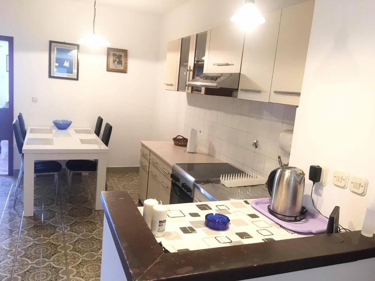 Apartman Duje , Tribunj Apartment Tribalj Екстериор снимка